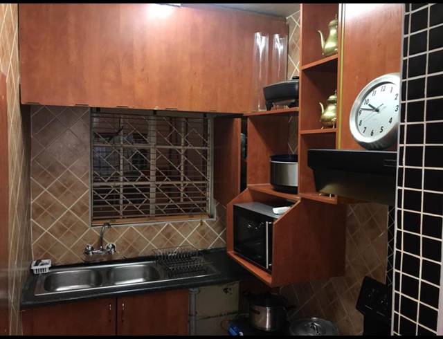 3 BEDROOM APARTMENT FOR SALE IN CORONATIONVILLE